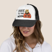 Casquette DOGE à la Lune (En situation)