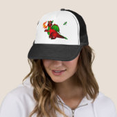Casquette Dragon et libellule rouges (En situation)