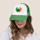 Casquette Drapeau de l'Irlande Shamrock de coeur Clover St.  (En situation)