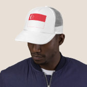 Casquette Drapeau de Singapour (En situation)