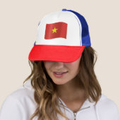 Casquette Drapeau du Vietnam (En situation)
