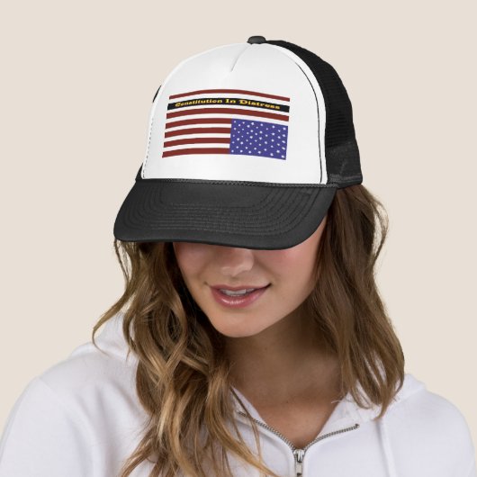Casquette drapeau inverted.jpg (En situation)