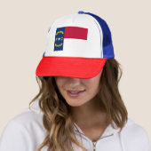 Casquette Drapeau national de Caroline du Nord (En situation)