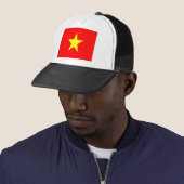 Casquette drapeau vietnam (En situation)