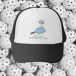 Casquette du club graphique Pickleball et Martini<br><div class="desc">Montrez votre amour pour le pickleball et les cocktails avec ce casquette de club élégant avec un graphisme amusant et unique! Le casquette est doté d'un design ludique qui associe une pagaie et une balle à un classique verre à martini, mêlant l'excitation du jeu à l'élégance de votre boisson préférée....</div>