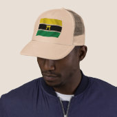 Casquette du drapeau du peuple Ashanti (En situation)
