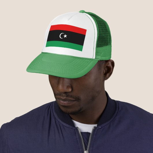 Casquette du drapeau libyen (En situation)