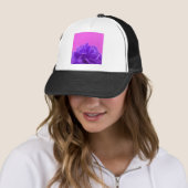 Casquette Elegant Purple Raspberry Floral (En situation)