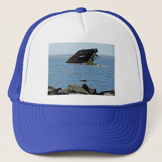 Casquette Épave du cap May (Devant)