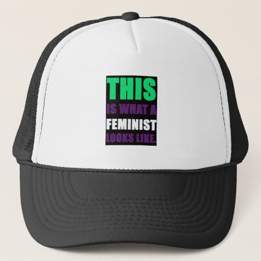 Casquette Est c'à ce qu'un féministe ressemble (Devant)