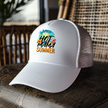 Casquette Été de Hot Mama<br><div class="desc">Bienvenue saison estivale avec confiance et style,  rayonnant des vibrations estivales partout où vous allez... Hot Mama Été</div>