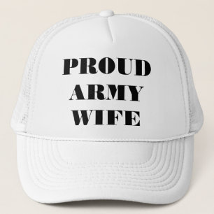 Casquette Femme d'armée fière