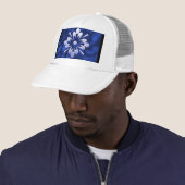 Casquette Fleur Abstraite (En situation)