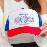 Casquette Fun Rouge Bleu Bleu Fireworks 4 juillet Personnali<br><div class="desc">Chapeau de Trucker 4 juillet super amusant et festif avec feux d'artifice rouge, blanc et bleu et votre texte personnalisé. Parfait comme jumeler amis et casquettes de famille pour votre fête du 4 juillet. Faites également un cadeau d'hôtesse génial ou le casquette de la Journée commémorative ou de la fête...</div>