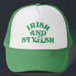 Casquette Funny Jour de la Saint Patrick Irlandais Et Groupe<br><div class="desc">Injectez un peu d'humour irlandais dans vos festivités de la Saint Patrick avec notre collection de t-shirts pleins d'esprit! Embrassez le charme irlandais avec des phrases intelligentes et une typographie simple qui se démarquent dans n'importe quelle foule. Parfaits pour les groupes, ces tee - shirts dégagent un charme fou et...</div>