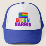 Casquette Gay pride du drapeau américain Biden Harris Rainbo<br><div class="desc">Casquette de drapeau américain Biden Harris Rainbow pour gay pride. Arc-en-ciel cool LGBTQ Drapeau américain pour un démocrate LGBT.</div>