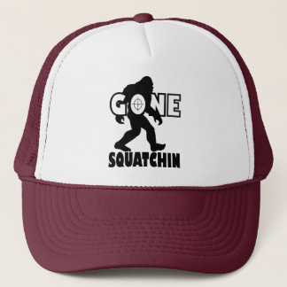 Casquette Gone Squatching sur la cible