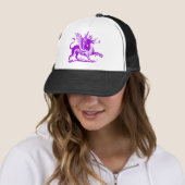 Casquette Gravure de dragon - Violet (En situation)