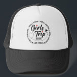 Casquette Groupe de voyage personnalisé Vacances corresponda<br><div class="desc">Ce T-shirt Girls Trip personnalisé est l'uniforme parfait pour votre voyage de filles 2025,  bachelorette bash,  ou escapade de week-end. Ce tee est parfait pour des photos de groupe,  des promenades sur la plage,  des visites de vin,  ou simplement causer un peu de chahut élégant.</div>