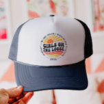 Casquette Groupe Voyage Filles Personnalisé Correspondant Va<br><div class="desc">Le t-shirt personnalisé "Girls on the Loose" est l'uniforme parfait pour votre voyage 2025 filles,  bachelorette bash,  ou escapade de fin de semaine. Ce tee est parfait pour des photos de groupe,  des promenades sur la plage,  des visites de vin,  ou simplement causer un peu de chahut élégant.</div>