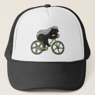 Casquette Honey Badger Cycling sur un vélo