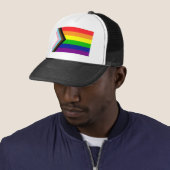 Casquette Indicateur de progrès de la fierté - trans et POC  (En situation)