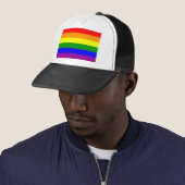 Casquette Indicateur gay pride (En situation)