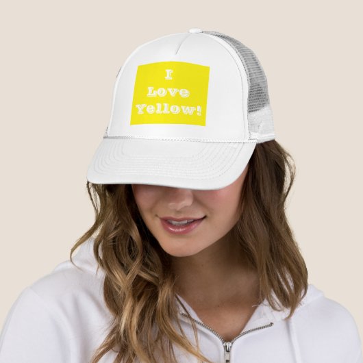 Casquette J'aime Jaune (En situation)