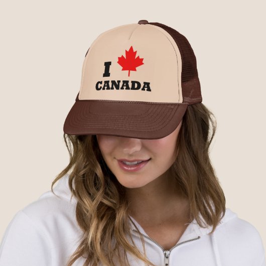 Casquette J'aime le Canada (En situation)