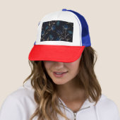Casquette Jardin sombre : Floral bleu monotone (En situation)
