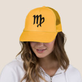Casquette jaune or Vierge (En situation)
