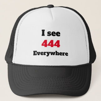 Casquette Je vois 444 partout T-shirt