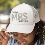 Casquette L'avenir Mme Bride Faux Pearl Patch<br><div class="desc">Cette conception peut être personnalisée dans la zone fournie en modifiant la photo et/ou le texte. Vous pouvez également le customiser en cliquant sur Personnaliser ce Modèle, puis en choisissant l'option cliquer pour customiser et supprimer ou modifier la couleur de l'arrière - plan, ajouter du texte, modifier la couleur ou...</div>