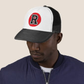 Casquette Lettre "R" initiale (En situation)