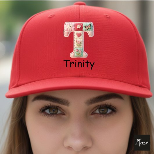 Casquette Lettre T initiale en patchwork matelassé pour la n