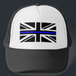 Casquette Ligne Bleue fine - Royaume-Uni<br><div class="desc">"Ligne bleue mince" est un terme qui fait généralement référence au concept de police comme étant la ligne qui empêche la société de sombrer dans le chaos violent[1]. Le "bleu" dans la "fine ligne bleue" fait référence à la couleur bleue des uniformes de nombreux services de police. C'est la version...</div>