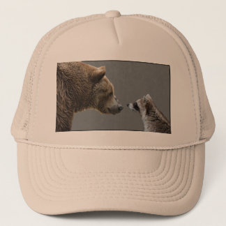 Casquette L'ours grisonnant rencontre le raton laveur