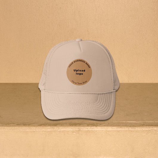 Casquette Marque d'affaires ronde sur chapeau de camion kaki