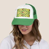 Casquette motif Brown et vert (En situation)