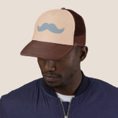 Casquette Moustache (En situation)