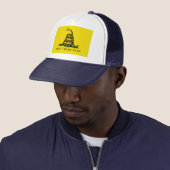 Casquette Ne pas taper sur le drapeau de Me Gadsden (En situation)