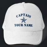 Casquette Nom du capitaine de bateau vedette nautique voile<br><div class="desc">Nom du capitaine de bateau vedette nautique voile yachting Trucker Hat. Modèle de typographie en gras pour le nom ou la citation. Faites votre propre casquette personnalisé pour la navigation de plaisance. Symbole maritime bleu marine avec texte personnalisé. Anniversaire cool ou idée cadeau de Fête des pères pour les hommes....</div>