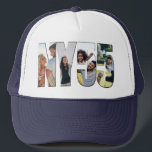 Casquette NY 55 Collage de lettres et de chiffres photo<br><div class="desc">Chapeau de camionneur NY 55 - parfait pour des excursions sur la New York State Route 55. Le design comprend un collage photo avec 4 de vos photos préférées qui sera automatiquement façonné dans les lettres et les chiffres pour former NY 55. Ajoutez vos photos à l'aide du modèle "personnaliser"...</div>