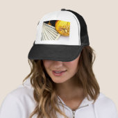 Casquette Or et argent liquide (En situation)