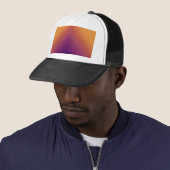 Casquette Paon Ombré Orange (En situation)