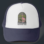 Casquette Parc national des Everglades Floride Flamant rose<br><div class="desc">Everglades conception d'oeuvres vectorielles. Le parc est composé de mangroves côtières,  de marais de scie et de pinèdes plates qui abritent des centaines d'espèces animales.</div>