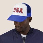 CASQUETTE PATRIOTIQUE U.S.A. EN BLANC ROUGE ET BLEU (En situation)