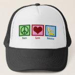 Casquette Peace Love Bananas<br><div class="desc">J'adore manger des fruits,  surtout des bananes jaunes délicieuses.</div>