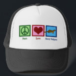Casquette Peace Love Honey Badgers<br><div class="desc">Un signe de paix,  un coeur et un blaireau au miel.</div>