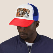 Casquette Peau animale : motif léopard créatif. (En situation)